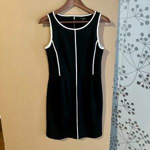 APT. 9 Size Small Black Sleeveless Dress with Pockets